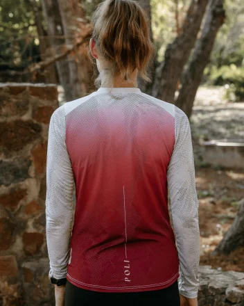 Dames trailshirt met lange mouwen – WILD
