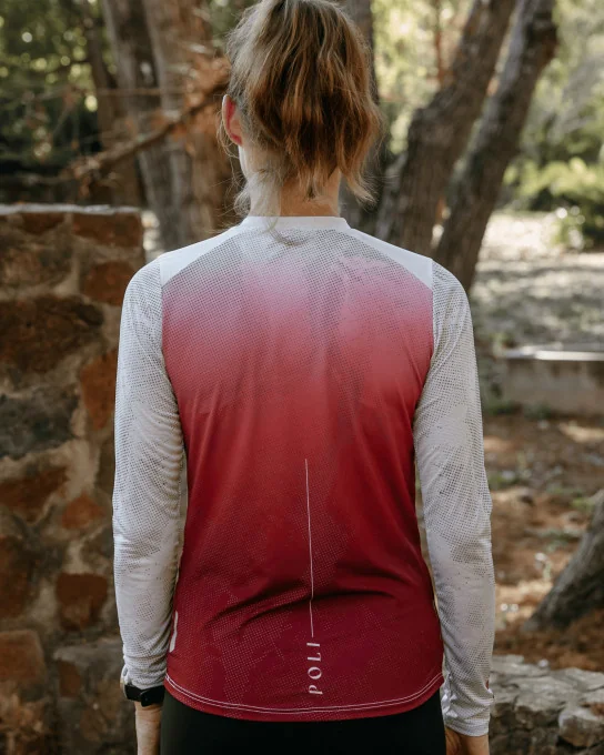 Women’s Long-Sleeve Trail Running Jersey – WILD