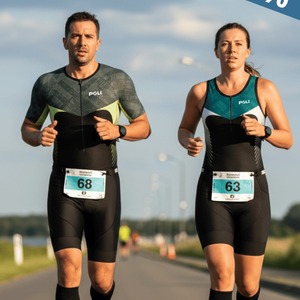 ❄️ SOLDES : une seule tenue, trois disciplines ❄️ Nos trifonctions sont à -30%.Confort en natation, efficacité à vélo, liberté en course à pied Pensées pour performer du premier au dernier kilomètre 💥Découvre toutes les soldes sur poli.fr#poliwear #soldeshiver #triathlon #cyclisme #running #natation #cycling #swimming