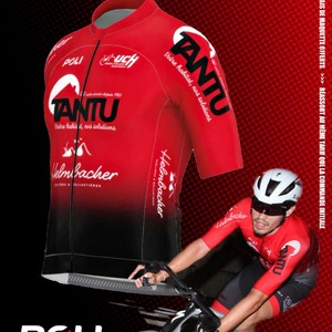 📍Focus sur nos clubs partenaires! @poli_wear accompagne depuis plusieurs saisons l' @uch.alsace 🤝Un projet de tenues club? 📲 Contactez-nous 🔴 Maquette 3D offerte ⚫ Réassort à l'unité au même tarif que la commande initialeSublimez vos tenues club avec @poli_wear ! 💻 www.poli.fr