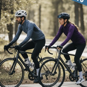 ❄️ L’hiver ne ralentit pas ceux qui roulent 🚴♂️ Nos maillots de cyclisme sont à jusqu’à -60% pendant les soldes.Confort thermique, respirabilité et coupe pensée pour la performance Idéals pour enchaîner les kilomètres, même par temps frais 💪Découvre toutes les soldes sur poli.fr#poliwear #soldeshiver #cyclisme #cycling